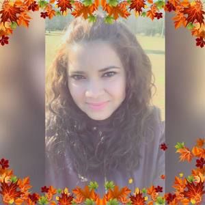 Meet your Posher, Sarahi